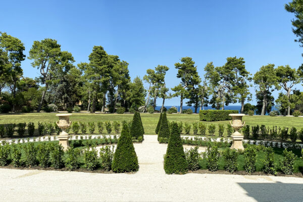 Piccolo-giardino-formale_PellegriniGiardini