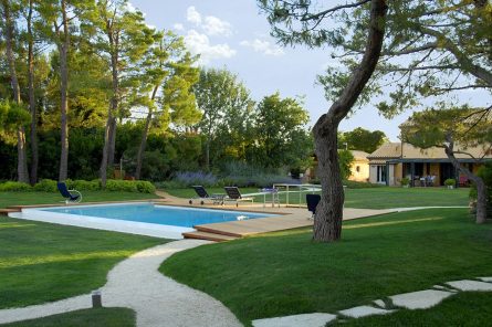 pini marittimi, mare, piscina, villa