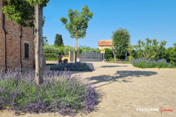 Il giardino dell'antico casale Bonaparte