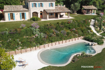 Ristrutturazione giardino del casale in campagna zona piscina