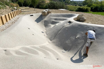 Ristrutturazione giardino del casale in campagna lavori in corso