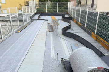 Giardino pensile montaggio fioriere in corten