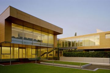 corporate garden, Rainbow Loreto, hanging garden